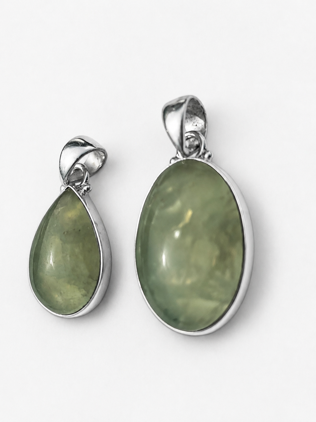 Pendentif Préhnite AA serti d'argent