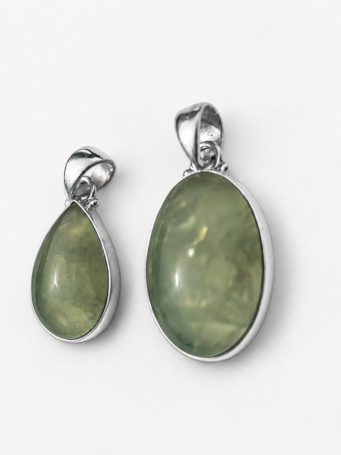 Pendentif Préhnite AA serti d'argent